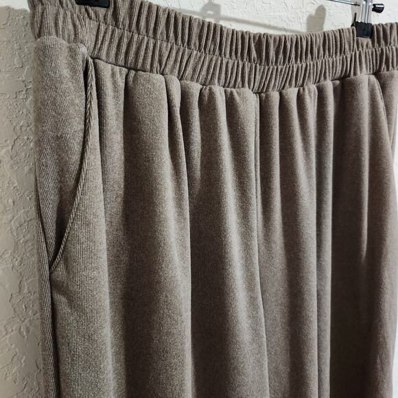 Sozy Melody Chic Brown Soft and Cozy Ribbed Fleece Flowy Wide Leg Pants Size M - Picture 4 of 7